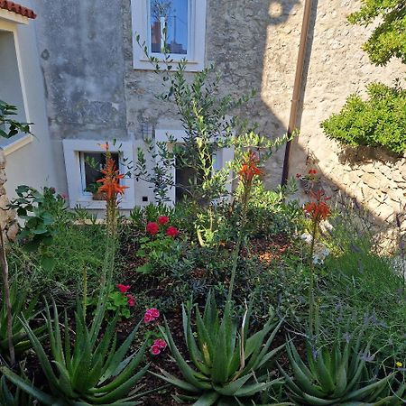 Castel Apartment Mali Lošinj Exterior foto