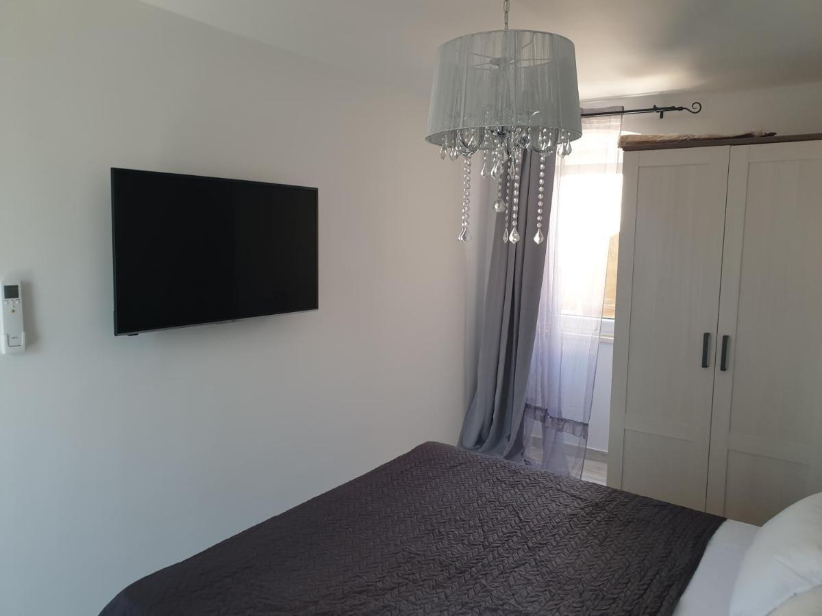Castel Apartment Mali Lošinj Exterior foto