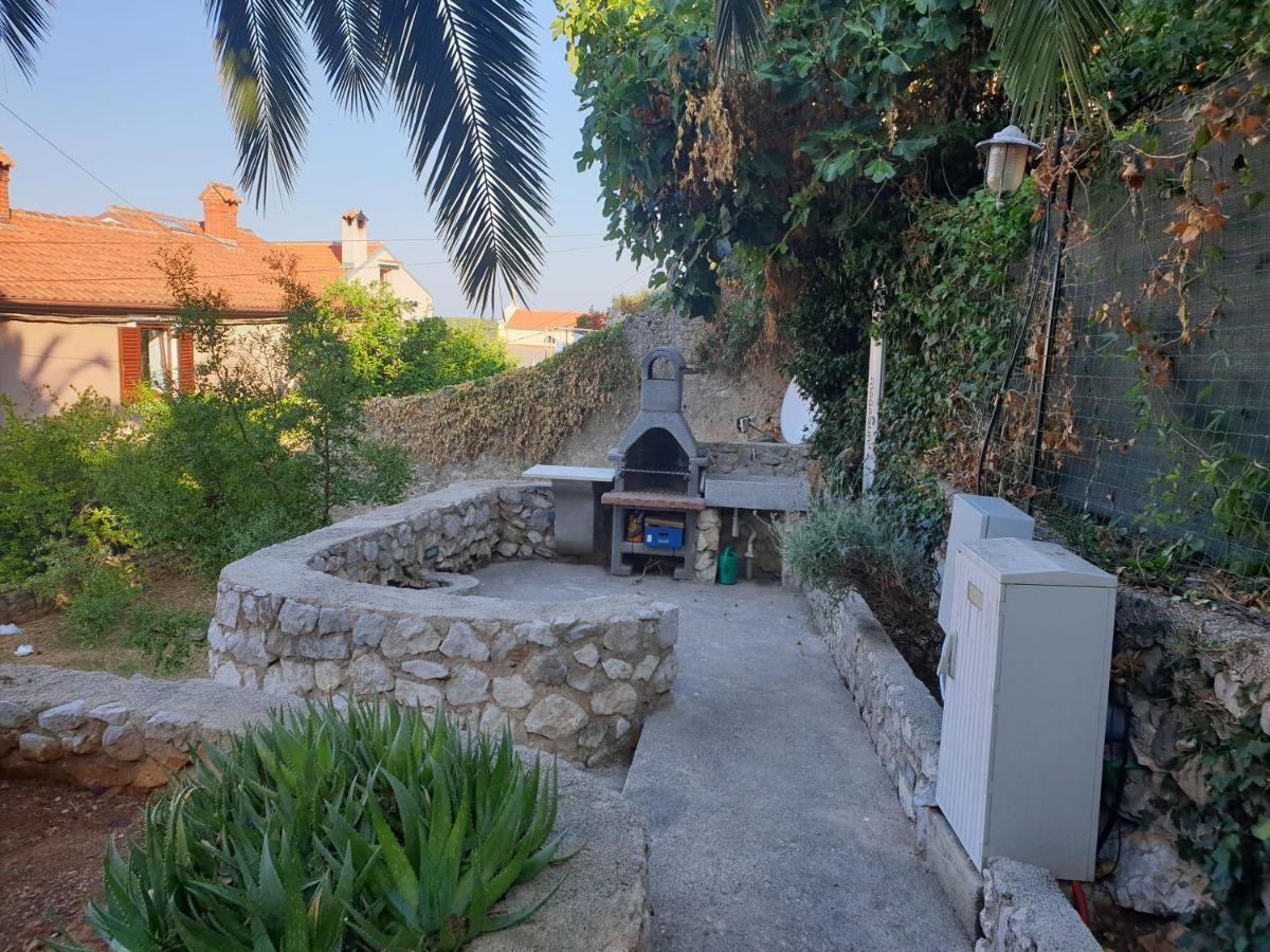 Castel Apartment Mali Lošinj Exterior foto