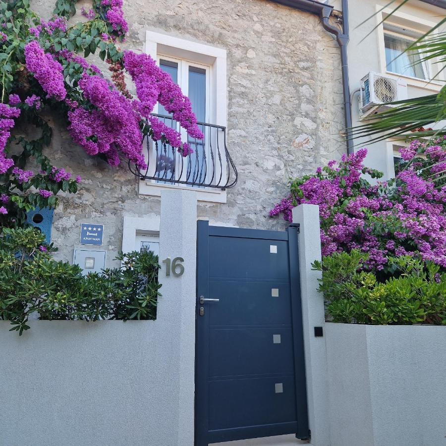 Castel Apartment Mali Lošinj Exterior foto